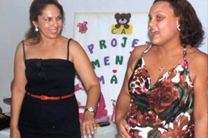 foto menina-mãe