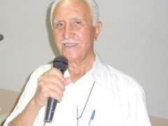 Dr.-Daphnis-Oliveira