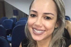 Camila Chaves de Melo