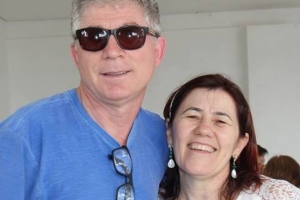 Dr. Milton Martini (Defensor Público aposentado) e stela Mari Fernandes