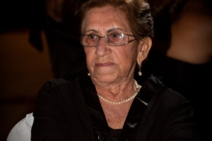 D. Adélia Ferrari
