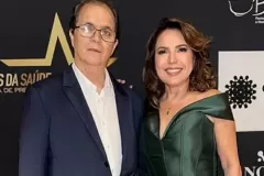 Dra. Vera Luchini Morbeck, na foto com seu esposo Dr. João Morbeck. Ele recebe cumprimentos de aniversário nesta sexta-feira dia 16. Parabéns!