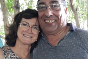 Eduardo Oliveira - Na foto com sua esposa Fátima Fernandes